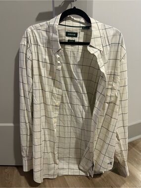 Orvis Men's Plaid Button-Up Shirt